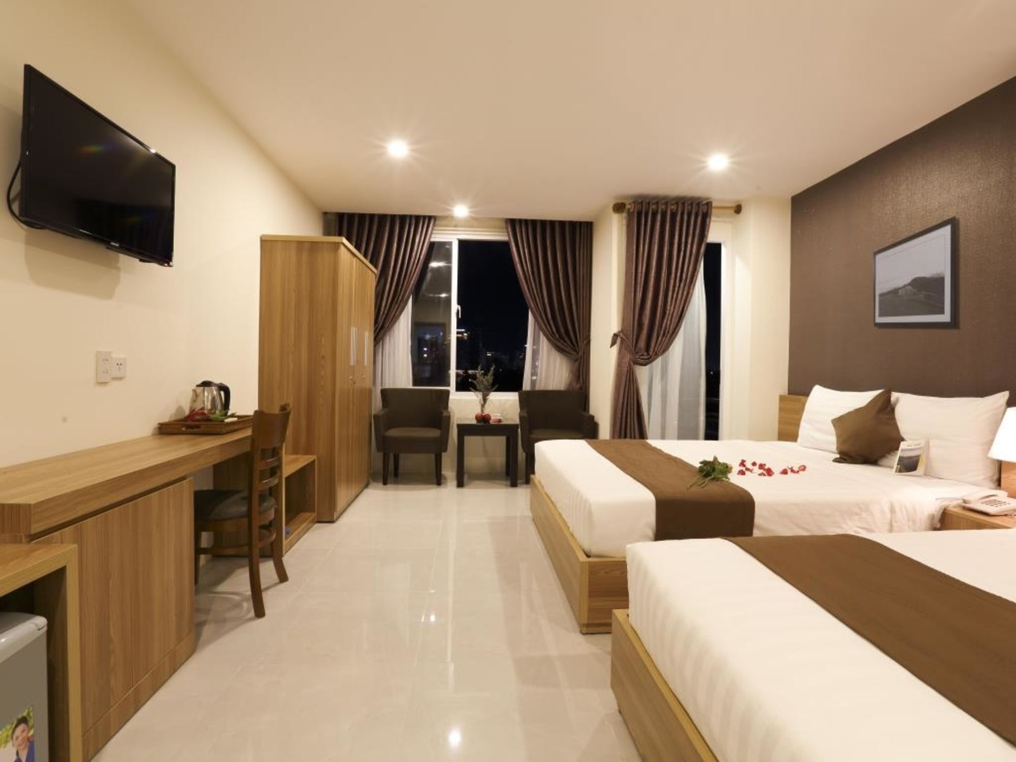 Thu Hien Hotel Нячанг Экстерьер фото